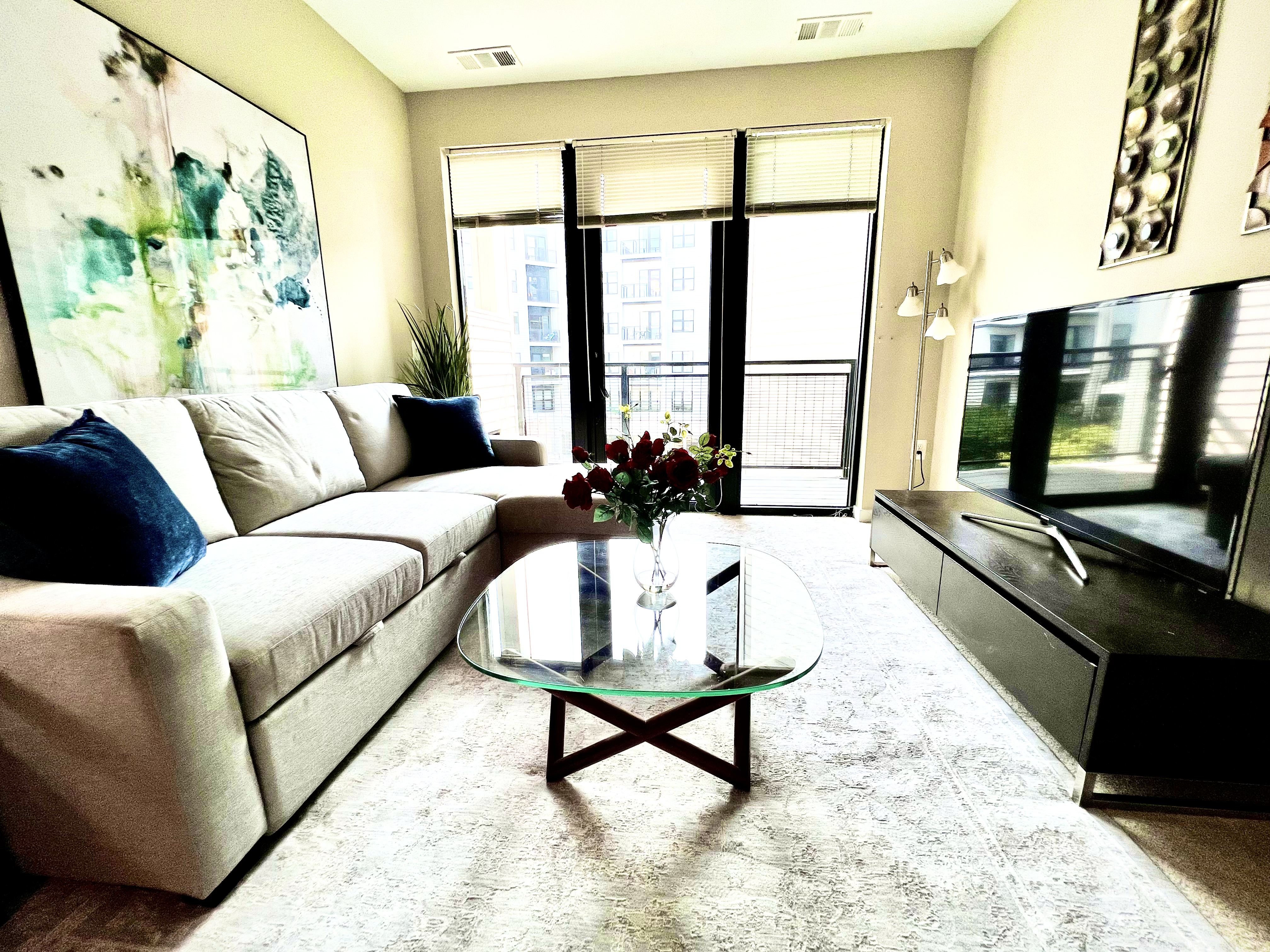 Stylish 1BR in Fairfax | Free Parking + Fios WiFi
